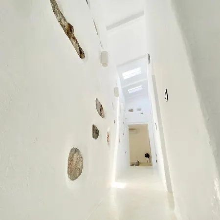 Narkissos, 19th Century Cycladic Stone House Pera Gyalos