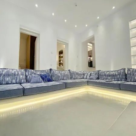 Narkissos, 19th Century Cycladic Stone House