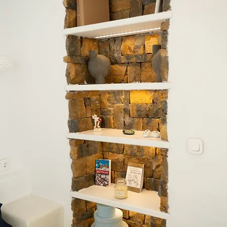 Narkissos, 19th Century Cycladic Stone House * Pera Gyalos