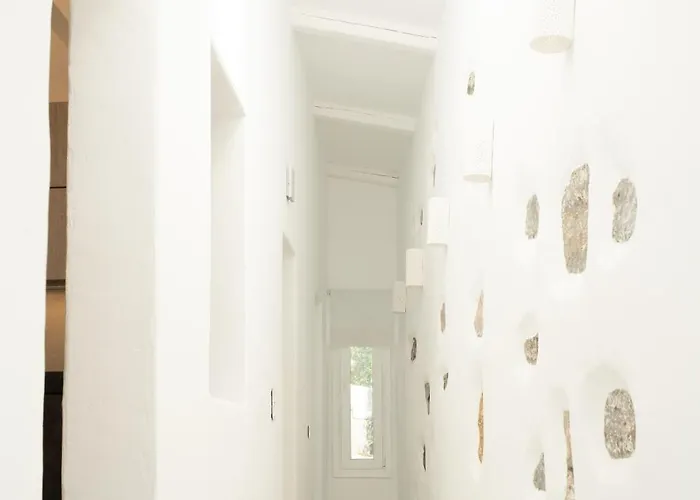 Narkissos, 19th Century Cycladic Stone House * Pera Gyalos