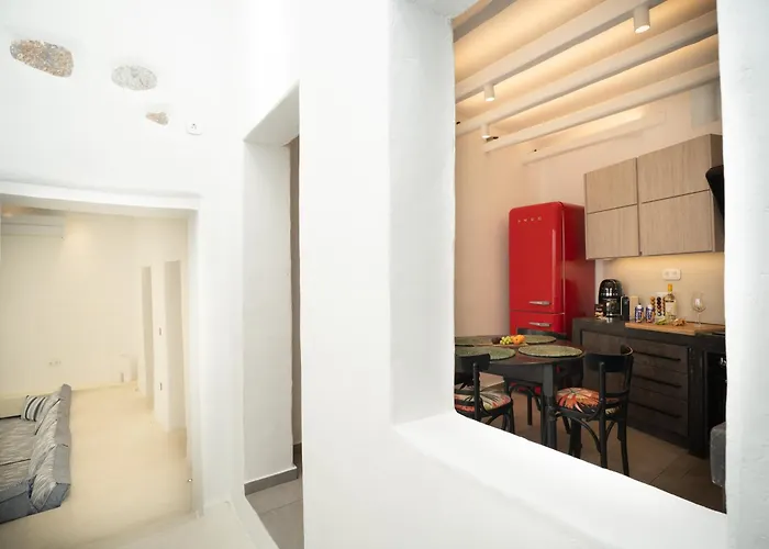 Narkissos, 19th Century Cycladic Stone House *