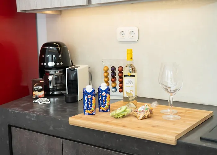 Narkissos, 19th Century Cycladic Stone House * Pera Gyalos