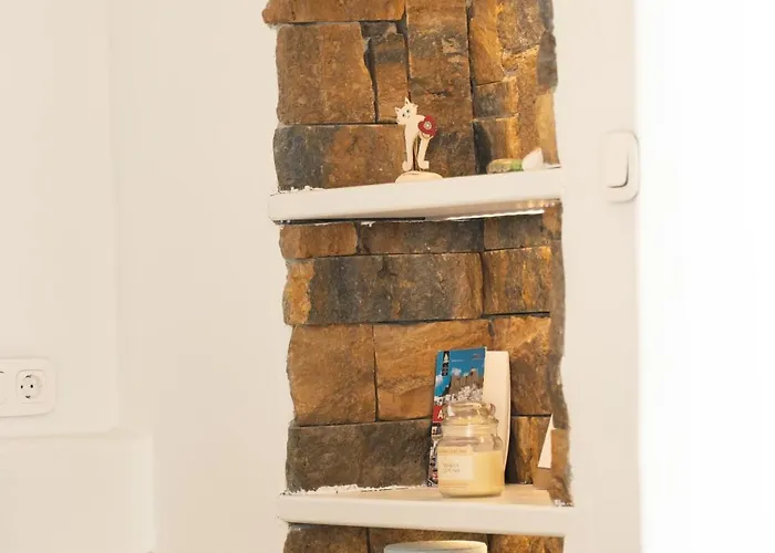 Narkissos, 19th Century Cycladic Stone House