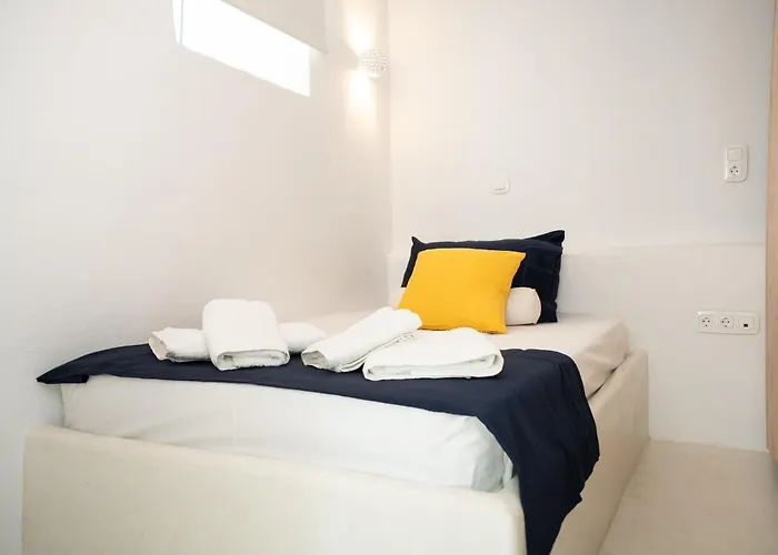 Narkissos, 19th Century Cycladic Stone House بيت للعطل Pera Gyalos