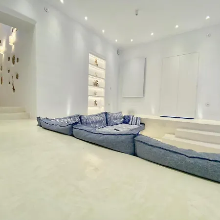 別荘 Narkissos, 19th Century Cycladic Stone House