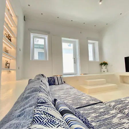 Narkissos, 19th Century Cycladic Stone House