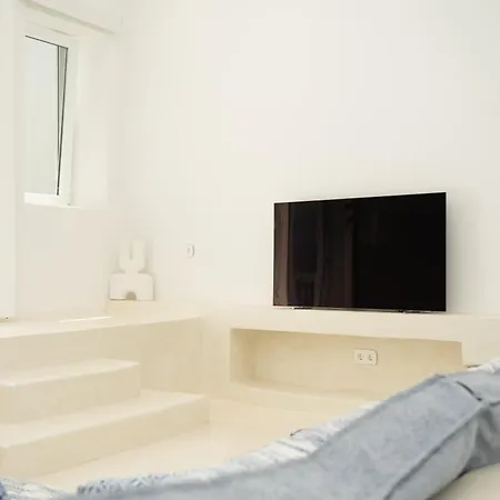 Narkissos, 19th Century Cycladic Stone House Pera Gyalos